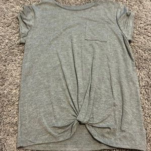 Girls grey tee knot tee.